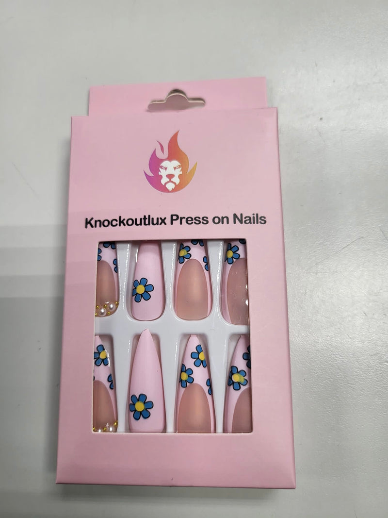 Knockoutlux Press On Nails